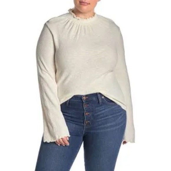 Madewell Texture & Thread Ruffle Neck Bell Sleeve Top - Picture 1 of 7